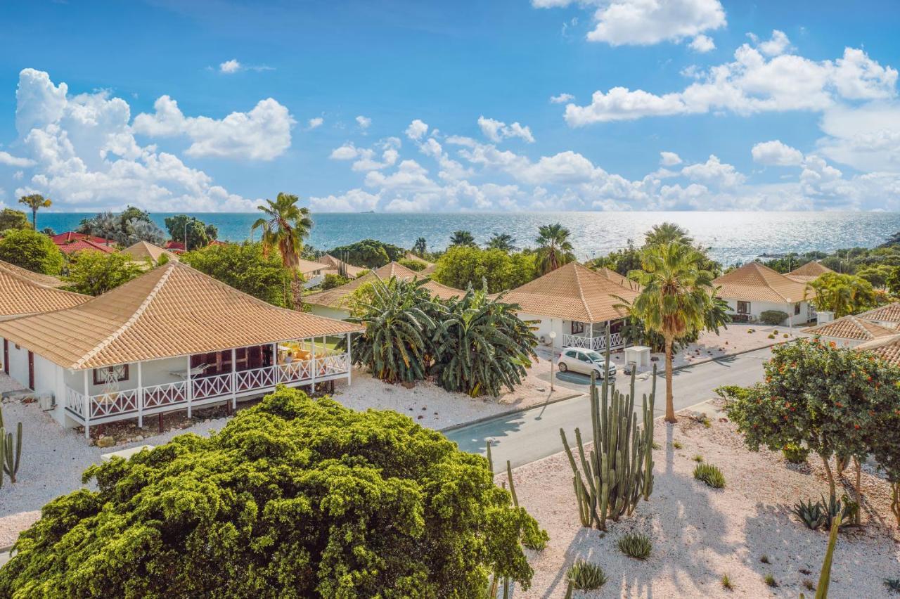 Papagayo Beach Resort (Adults Only) Willemstad Exterior foto